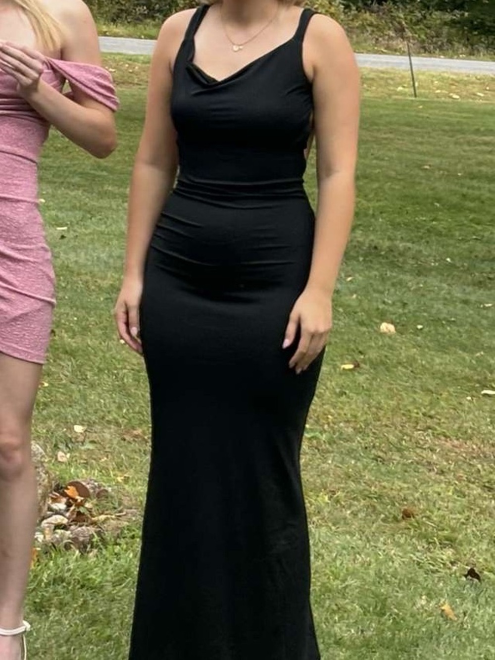 Elegant Black backlessProm Gown